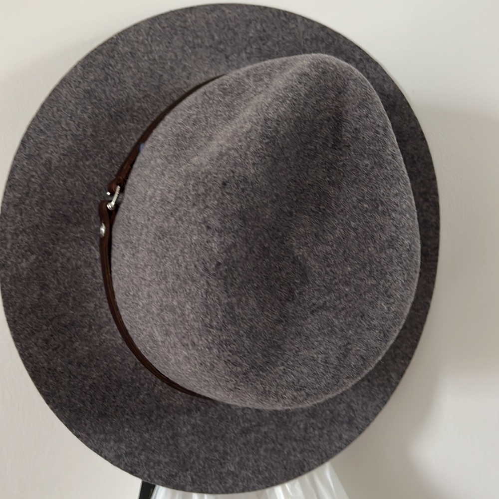Rag and bone 100% wool with 100% leather